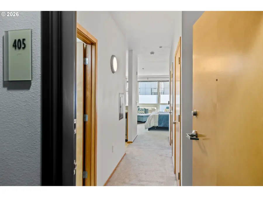 1125 NW 9th Ave #405, Portland, OR 97209 - #3