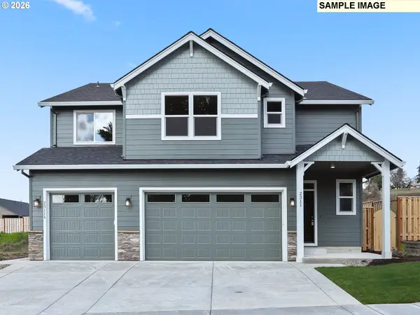 504 NE Trillium Dr, Estacada, OR 97023