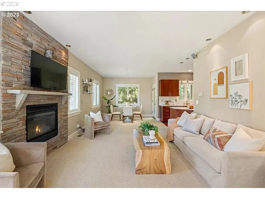 12802 Boones Ferry Rd, Lake Oswego, OR 97035 - #3