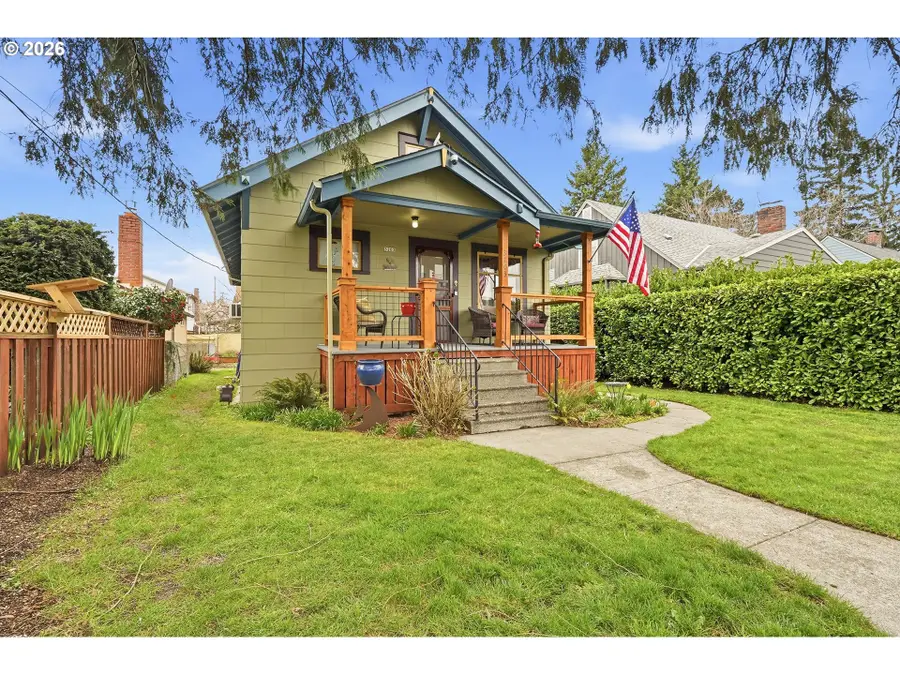 3203 SE 66th Ave, Portland, OR 97206 - #3