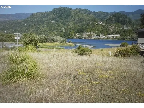 316 Hume, GoldBeach, OR 97444