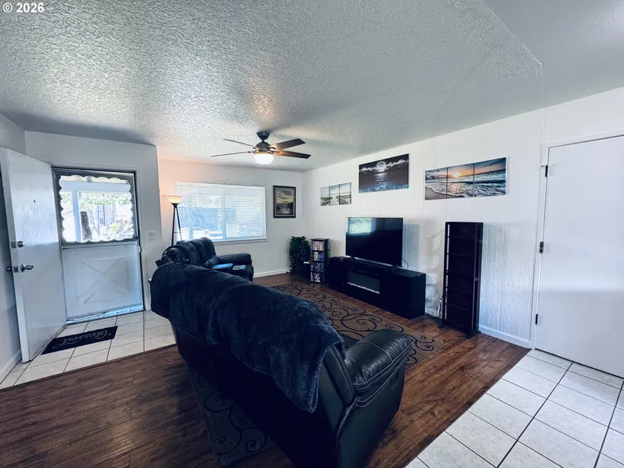 303 N Hwy 101, Gearhart, OR 97138 - #3