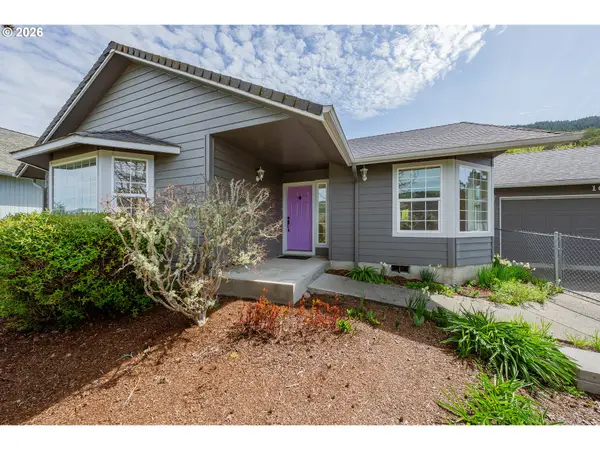 1074 Arburnia St, MyrtleCreek, OR 97457