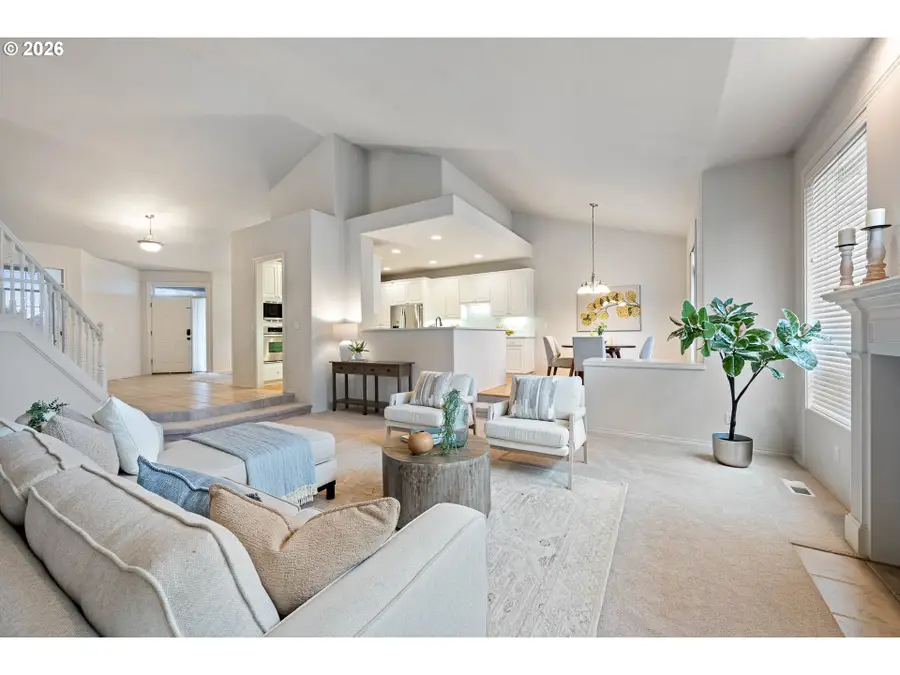 15019 NW Vance Dr, Portland, OR 97229 - Image #2