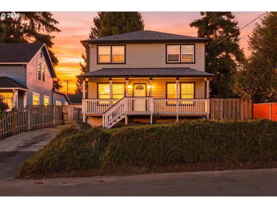 107 Jersey Ave, Oregon City, OR 97045 - #2