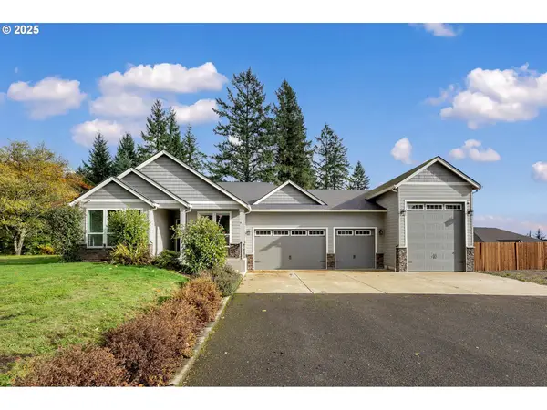 241 Junco Ln, Woodland, WA 98674