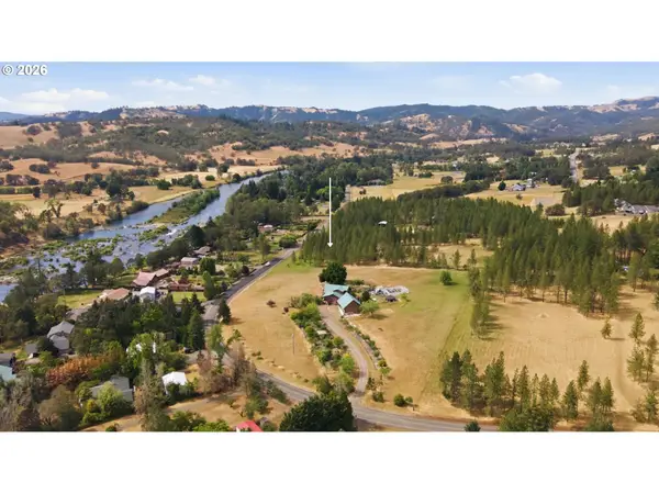 441 Echo Dr, Roseburg, OR 97470