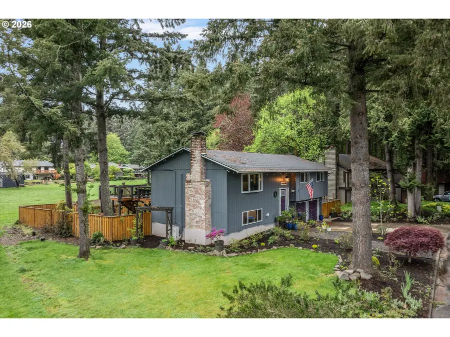 14975 S Greentree Dr, Oregon City, OR 97045 - #2