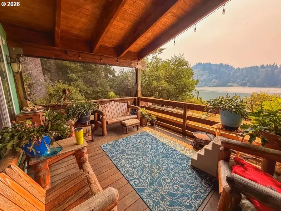 3139 S Tenmile Lk, Lakeside, OR 97449 - #2