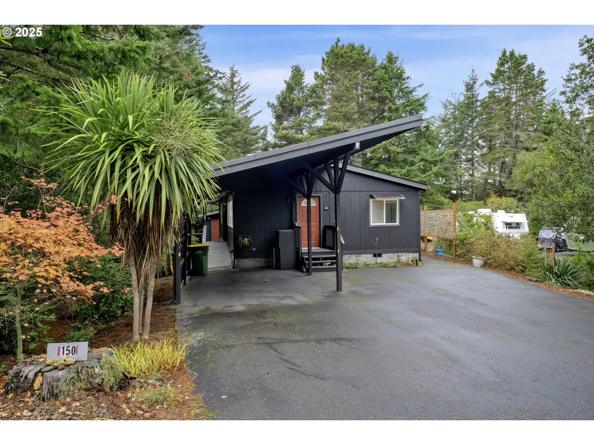 1600 Rhododendron Dr #150, Florence, OR 97439 - Image #1