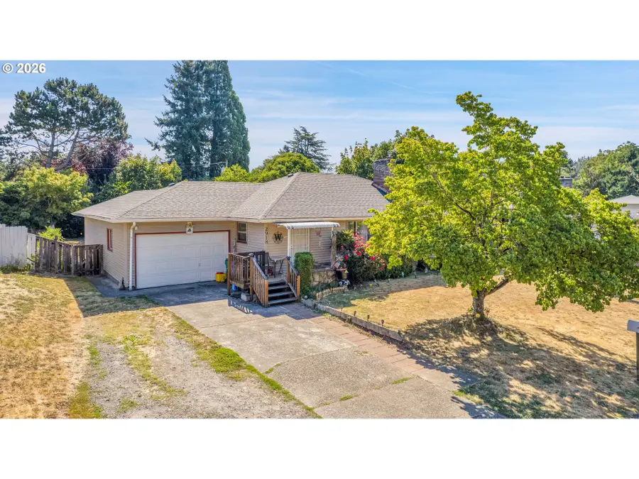 2918 SE 143rd Ave, Portland, OR 97236 - #2