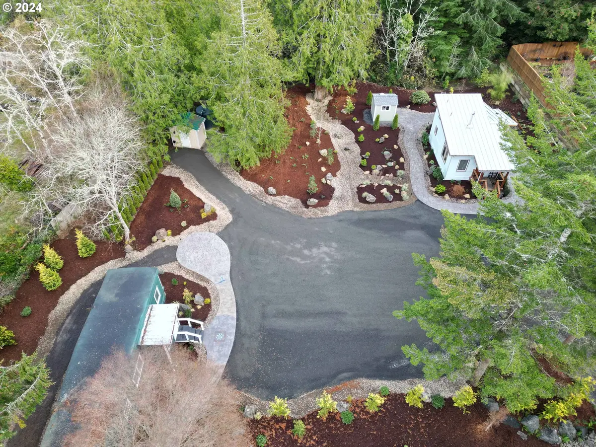 85313 Glenada Rd, Florence, OR 97439 - #1