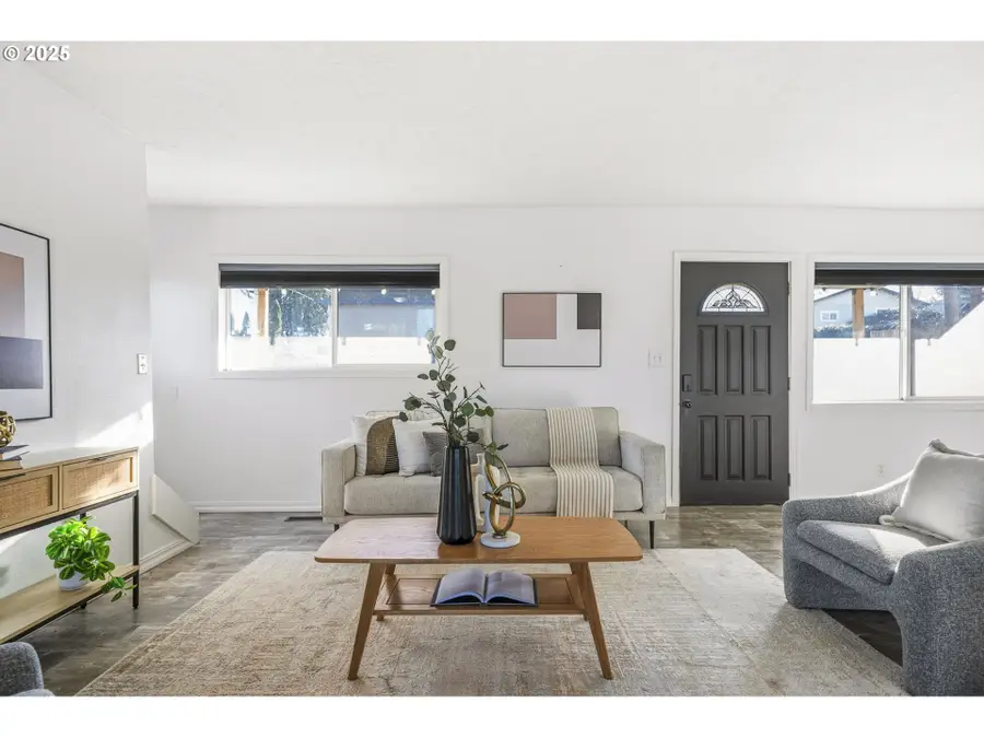 615 Mount Hood St, Oregon City, OR 97045 - Image #3