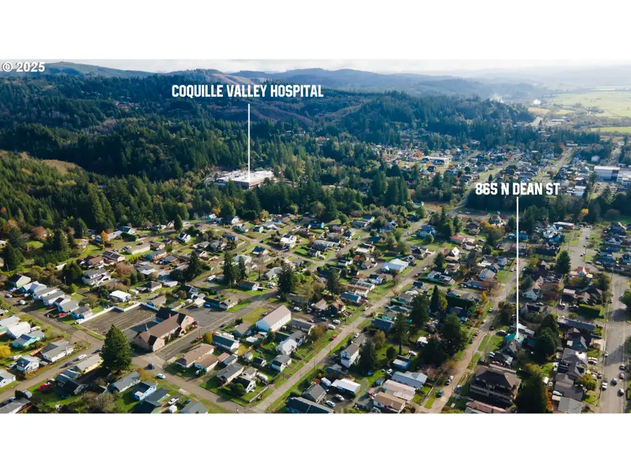 865 N Dean St, Coquille, OR 97423 - Image #2
