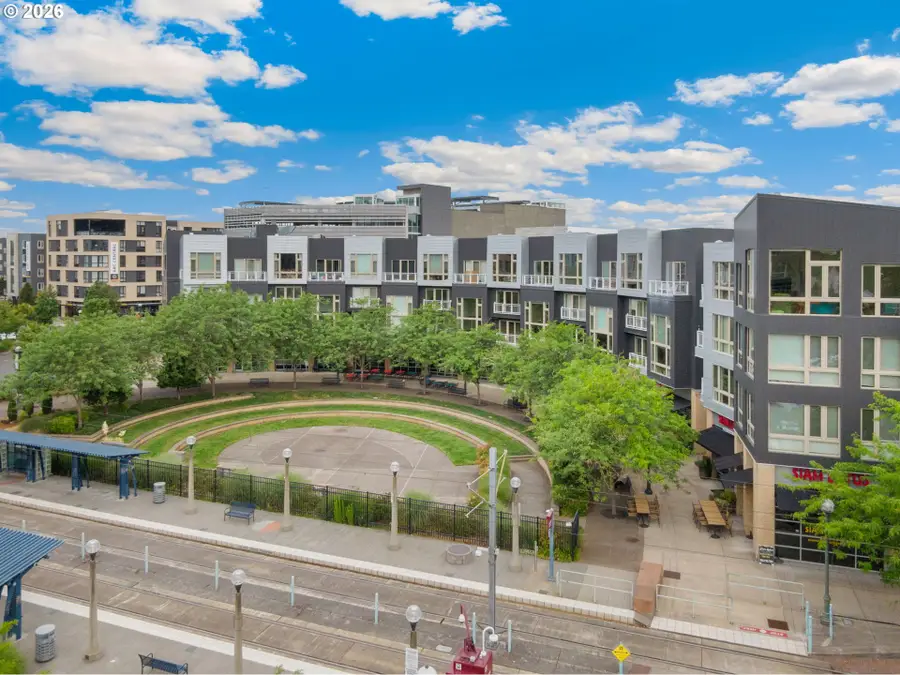 12600 SW Crescent St #408, Beaverton, OR 97005 - Image #2