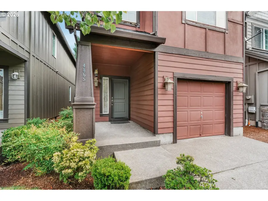 4865 SE Sandalwood St, Hillsboro, OR 97123 - #2