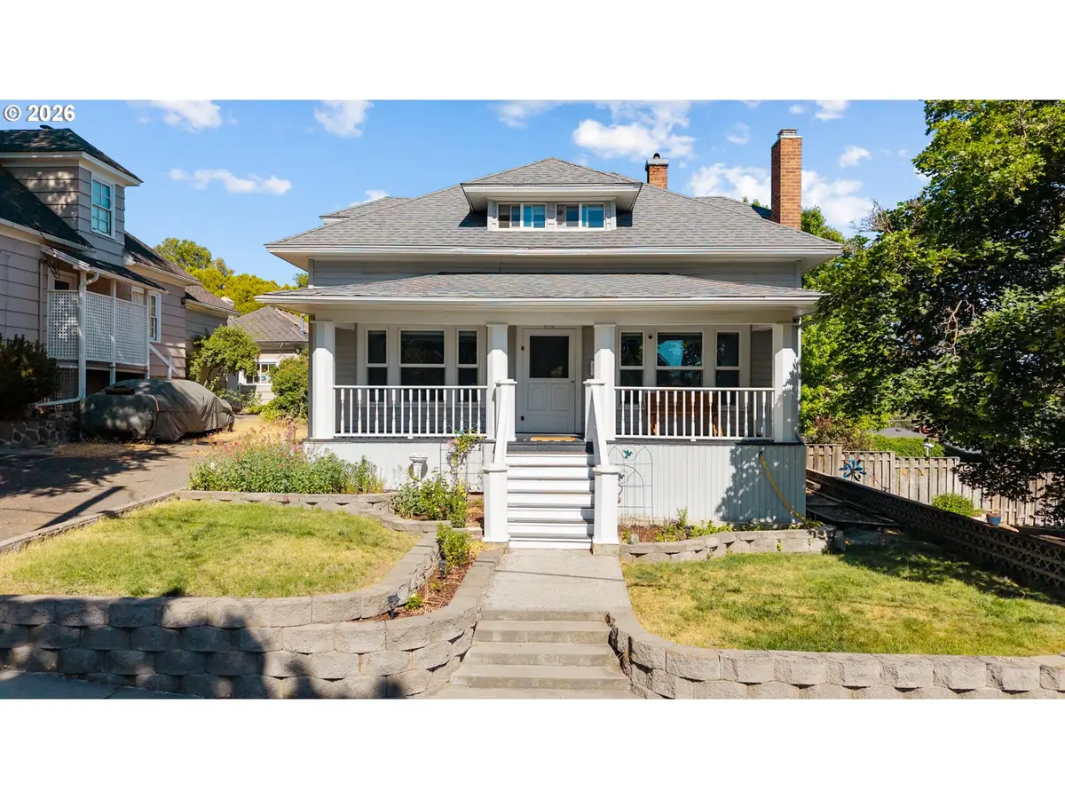 610 NW 3rd St, Pendleton, OR 97801 - #1