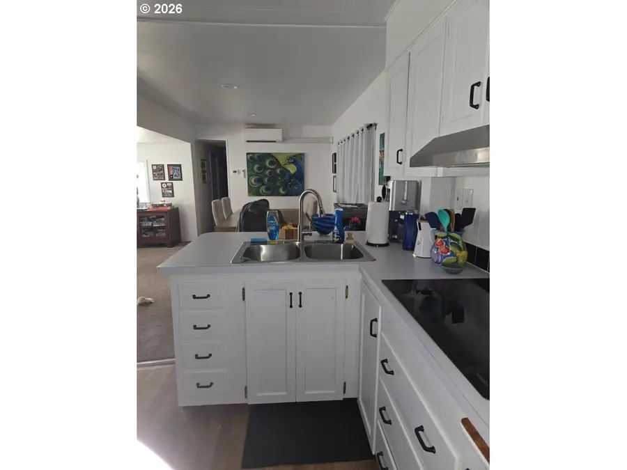 16901 SE Division St, Portland, OR 97236 - #2