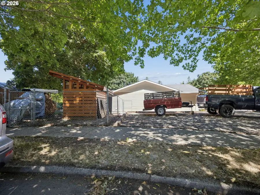 18035 Bodley Ct, Sandy, OR 97055 - #3