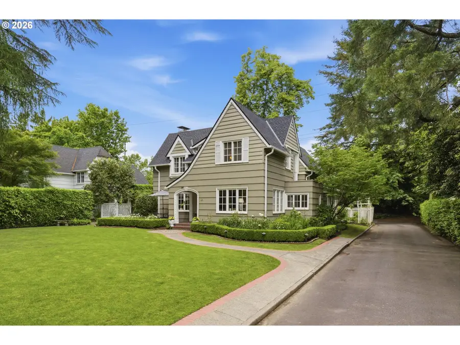 615 SE Andover Pl, Portland, OR 97202 - #2