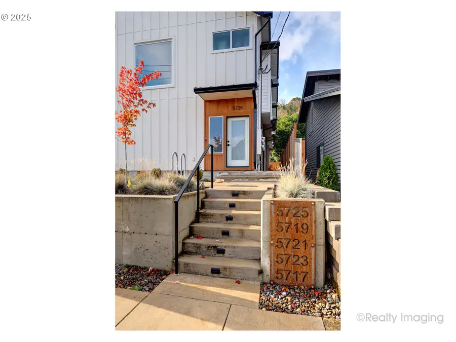 5723 S Kelly Ave, Portland, OR 97239 - Image #3