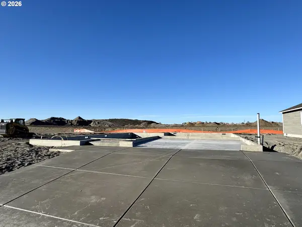 885 E Kinsley Ave, Hermiston, OR 97838