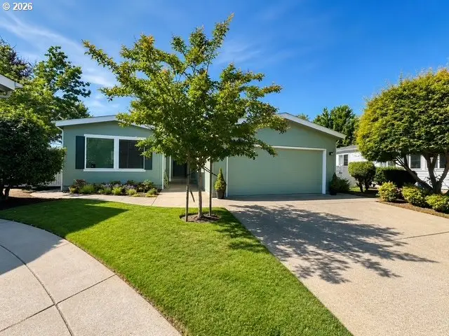 3220 Crescent Ave #15, Eugene, OR 97408 - #1