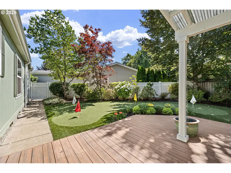 3220 Crescent Ave #15, Eugene, OR 97408 - #3