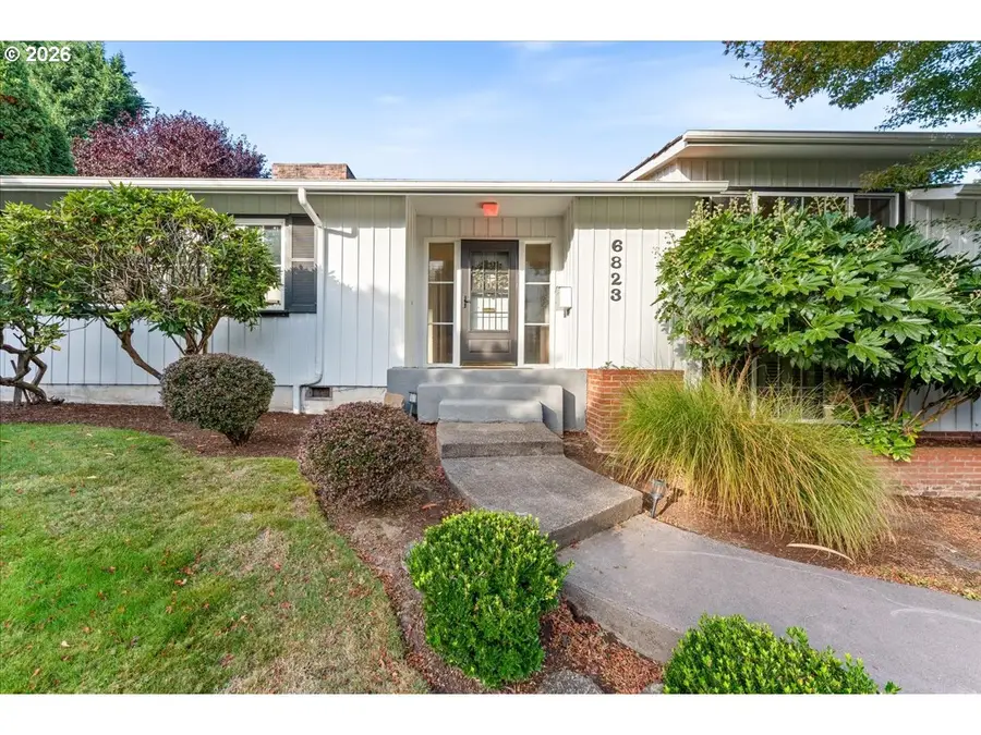 6823 SW Burlingame Ave, Portland, OR 97219 - #3