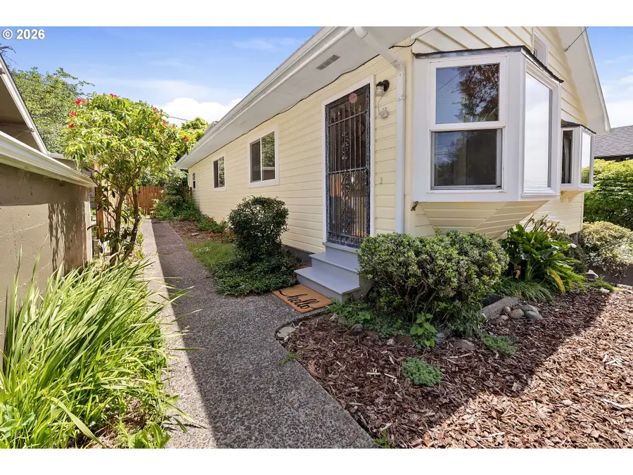 1814 4th St, Astoria, OR 97103 - #3