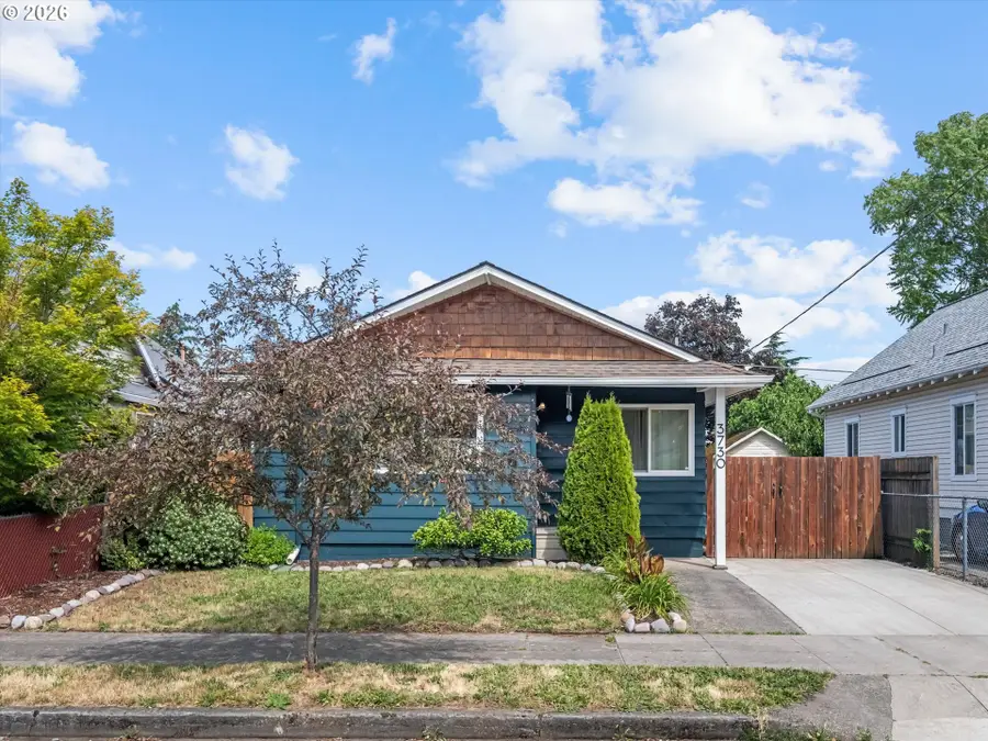 3730 SE 64th Ave, Portland, OR 97206 - #2