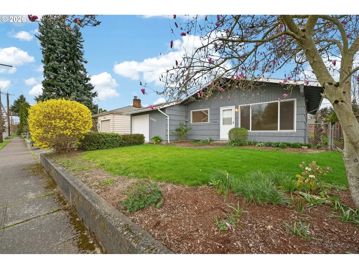 2304 SE 101st Ave, Portland, OR 97216 - #1
