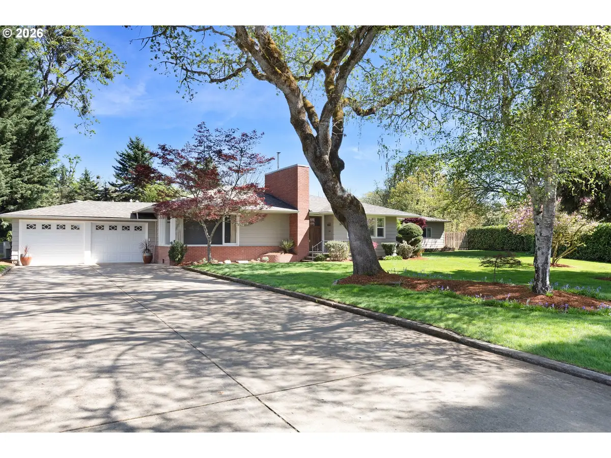 14 Royal Oaks Dr, Roseburg, OR 97471 - #1