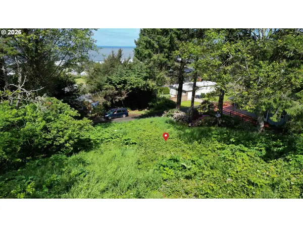 King St, Yachats, OR 97498