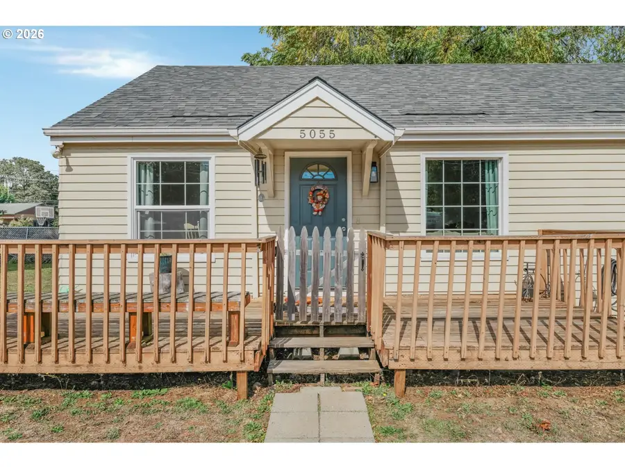 5055 Cedar St, Turner, OR 97392 - #2