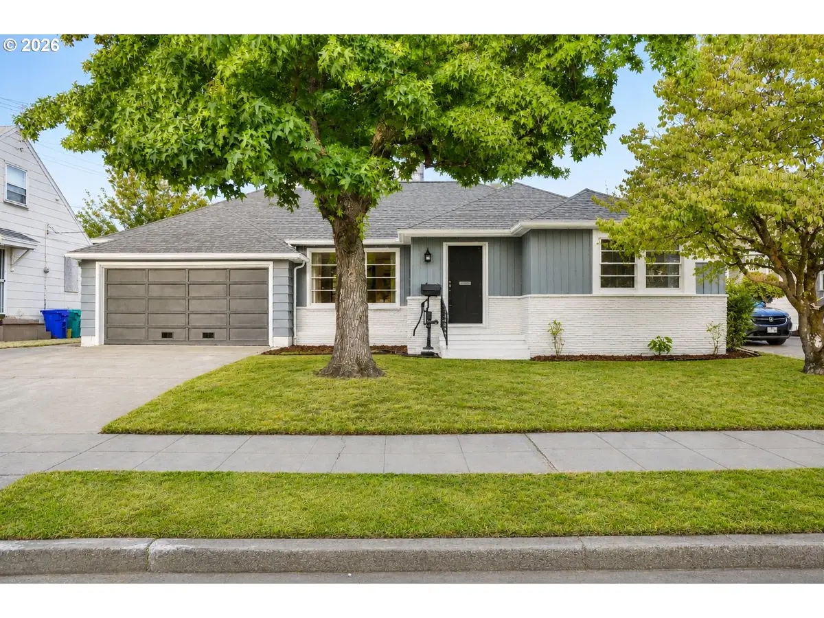 7430 N Hurst Ave, Portland, OR 97203 - #1