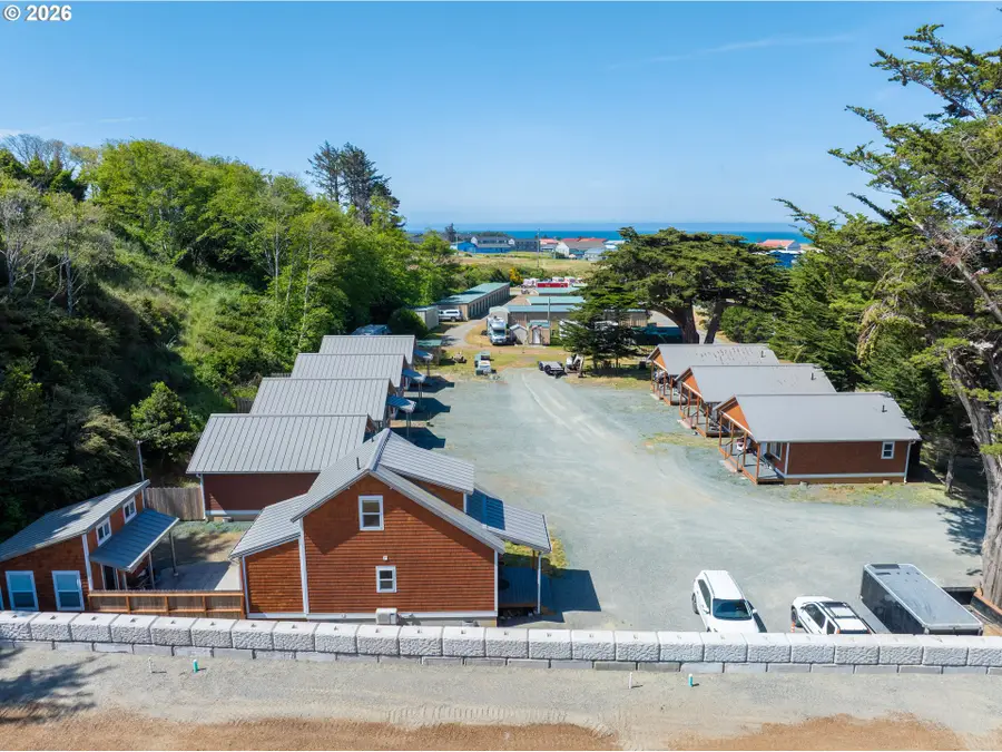 29940 Harbor Way, Gold Beach, OR 97444 - #2