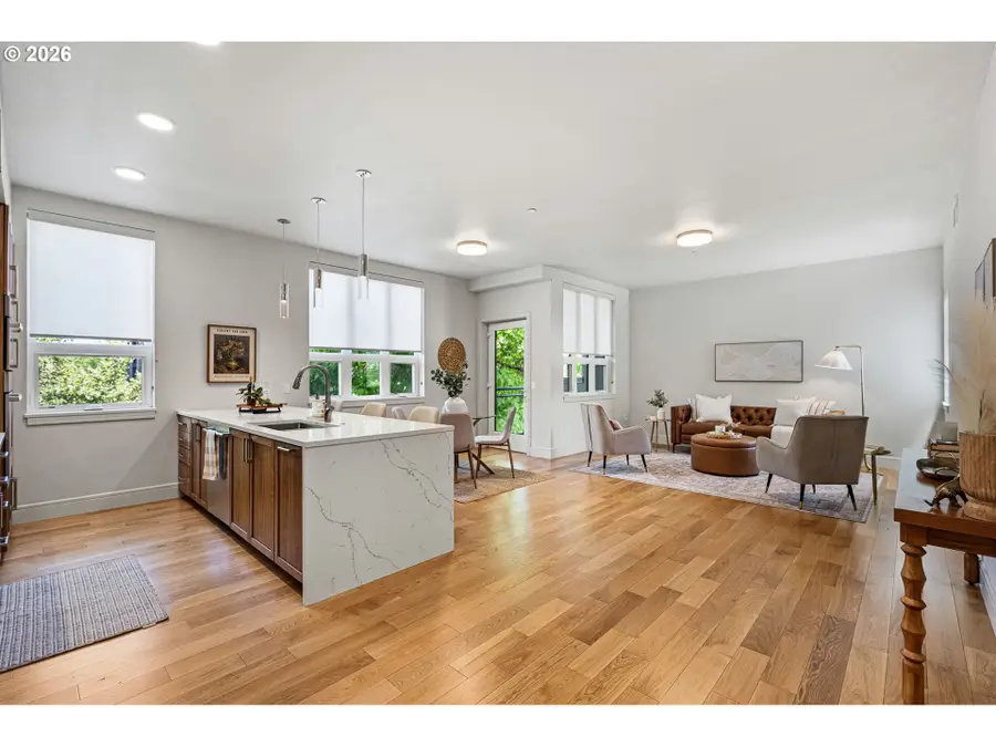 1600 Pearl St #301, Eugene, OR 97401 - #3