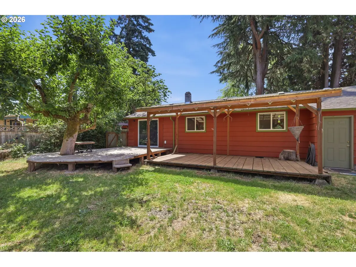 605 Kourt Dr, Eugene, OR 97404 - #1