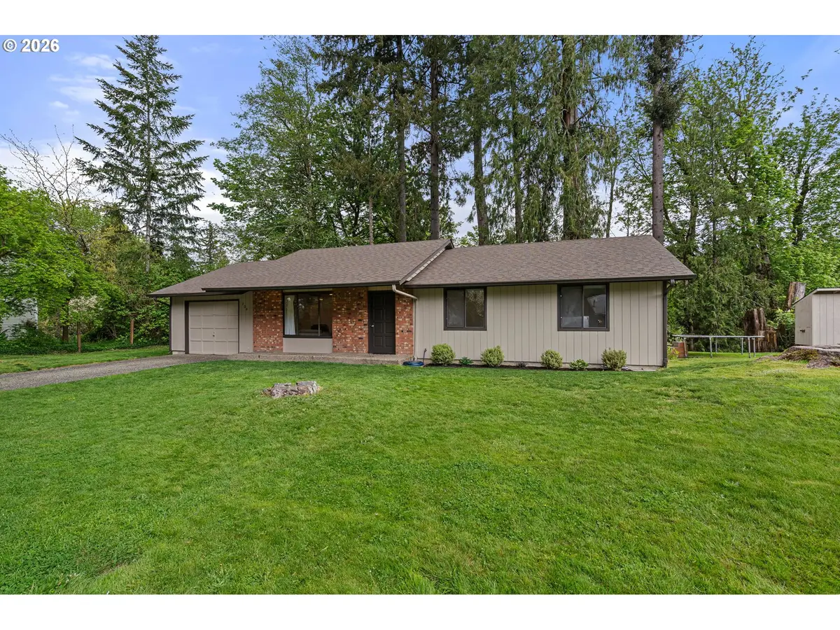 708 Eaton Ct, Castle Rock, WA 98611 - #1