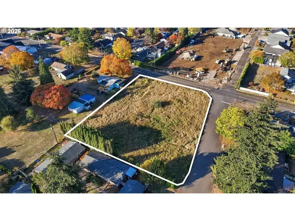 10609 NE 10th St, Vancouver, WA 98664