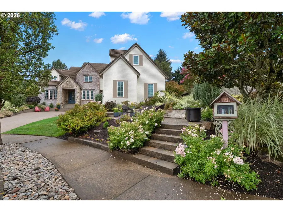 23526 SW Mcloughlin Ct, Sherwood, OR 97140 - #2