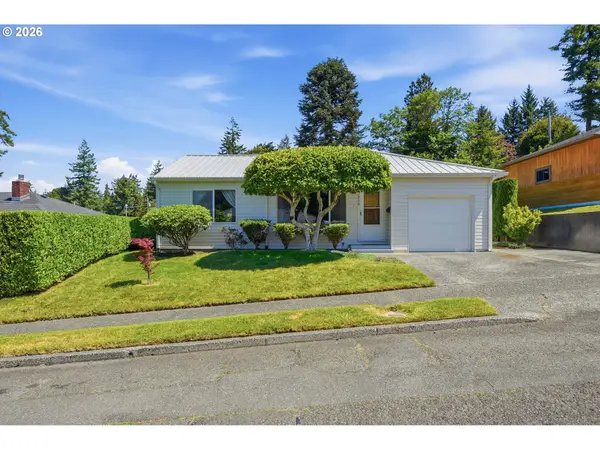 1716 Juniper Ave, CoosBay, OR 97420