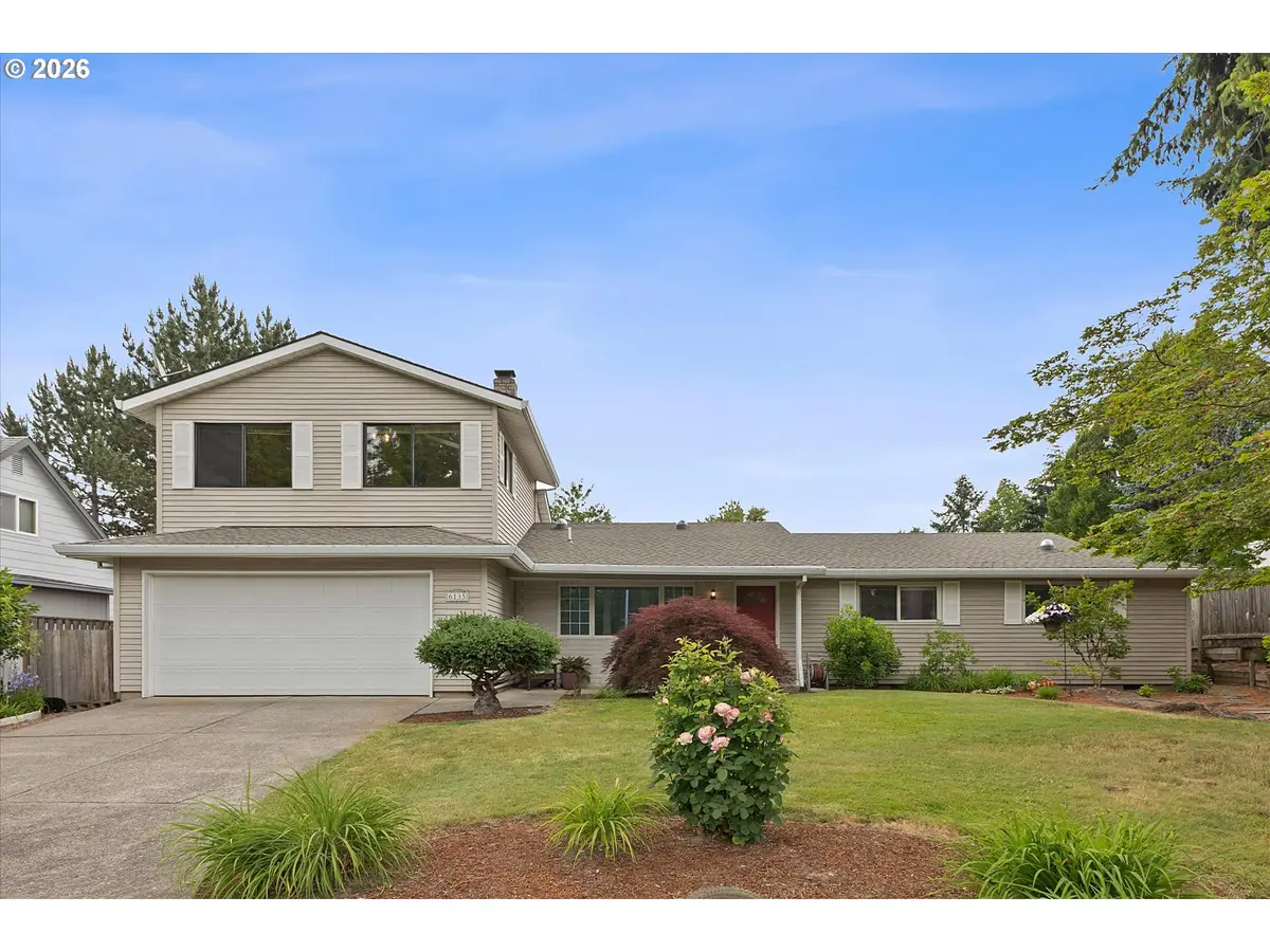 6135 SW Cross Creek Dr, Beaverton, OR 97078 - #1