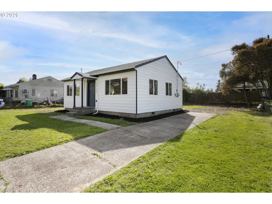 4915 NE 79th Ave, Portland, OR 97218 - #2