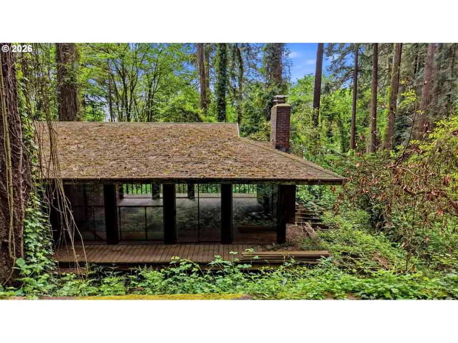 10933 S Riverside Dr, Portland, OR 97219 - #3