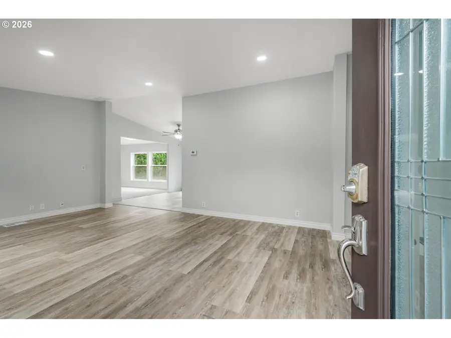 1655 S Elm St #502, Canby, OR 97013 - #2