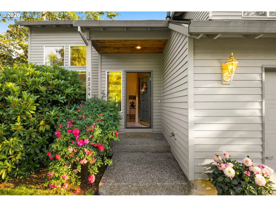 18254 SW Jann Dr, Beaverton, OR 97003 - #2