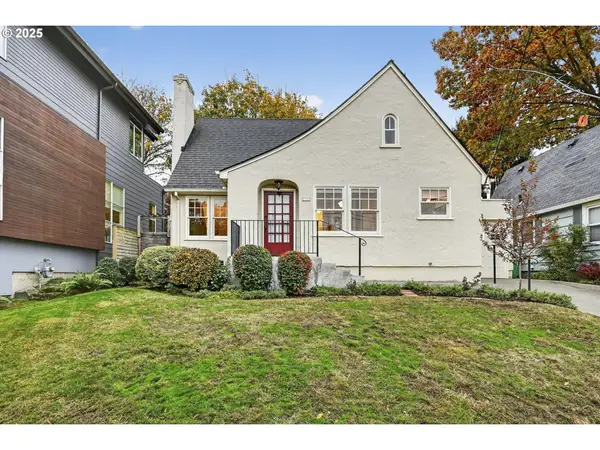 7737 SE 17th Ave, Portland, OR 97202