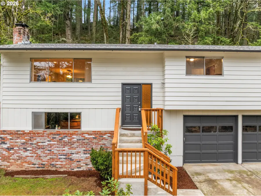 16067 S Maplelane Rd, Northwest Clackamas, OR 97045 - Image #2